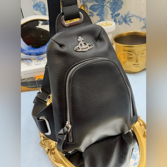 🆕 VIVIENNE WESTWOOD 🧿 NWOT Black Sling Bag, Orb Plaque Logo - AUTHENTICATED - Picture 6 of 16